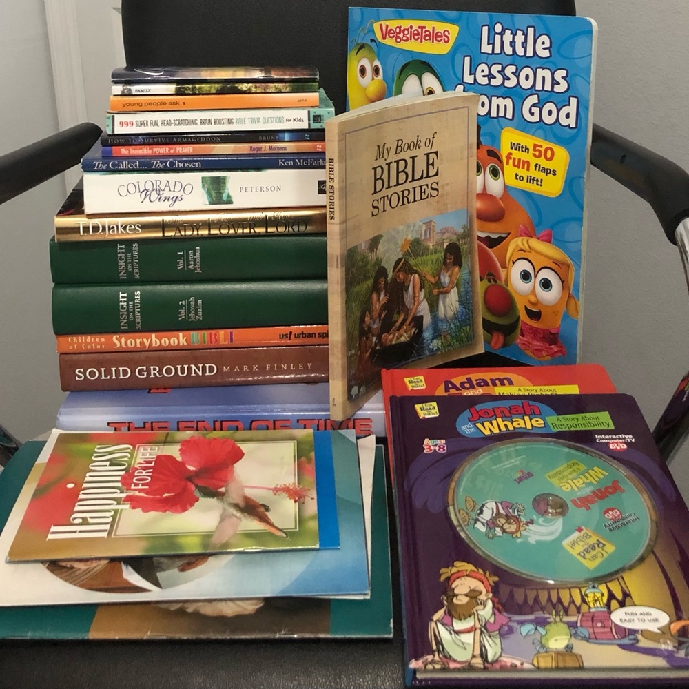 Books! - Picture 3 of 6